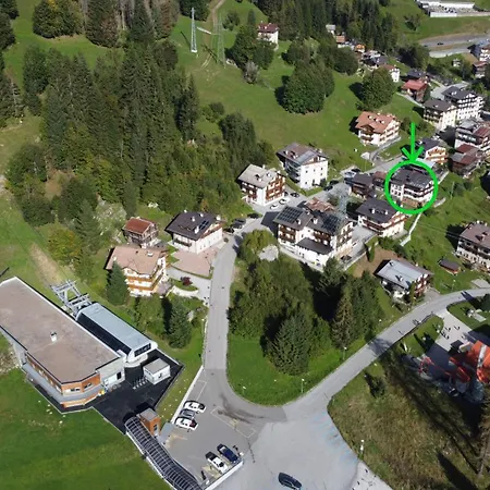 Vacanze Desiree Apartman *