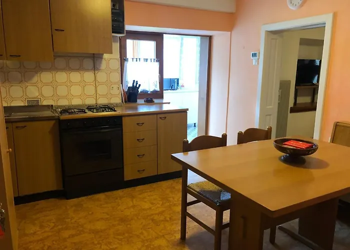 Vacanze Desiree Apartment *